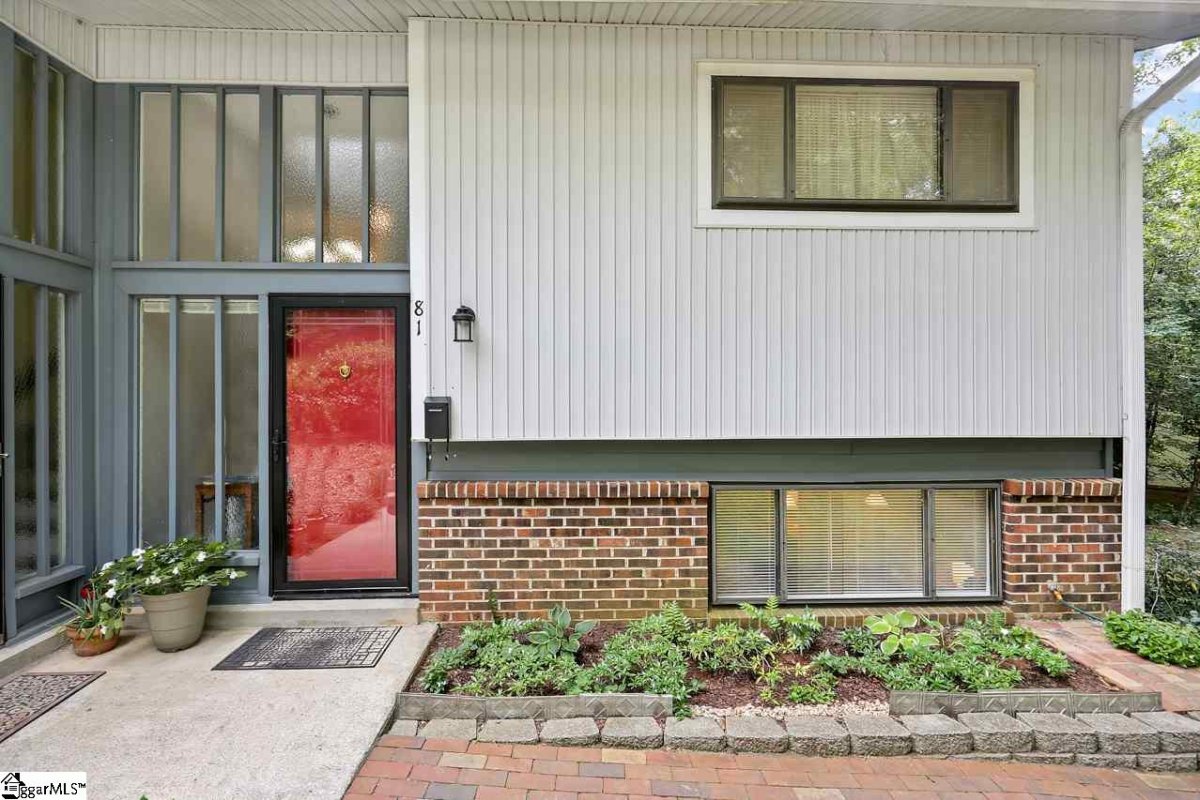 81 Briarview Circle