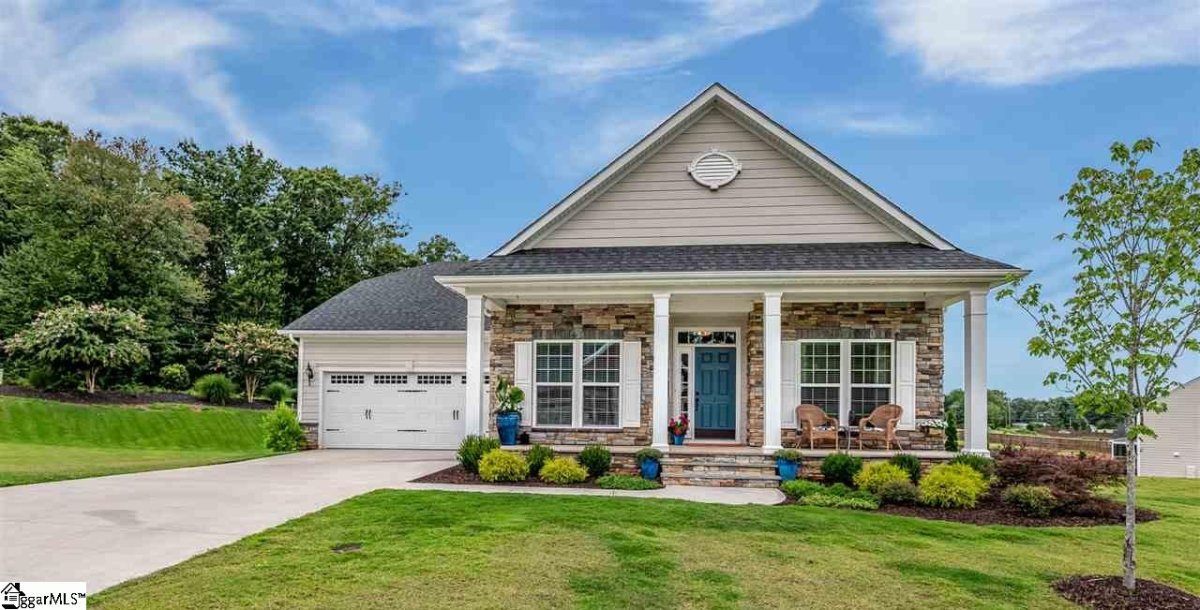1 Carronbridge Way