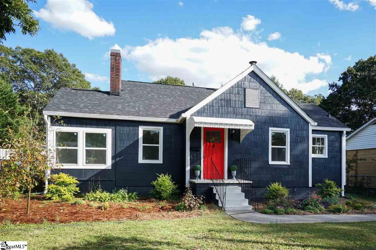 207 Vintage Avenue
