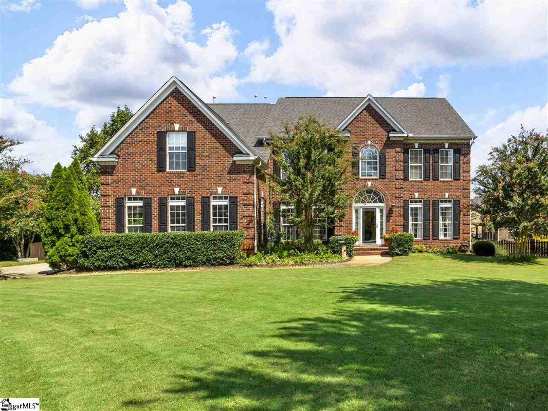 110 Grenadier Court