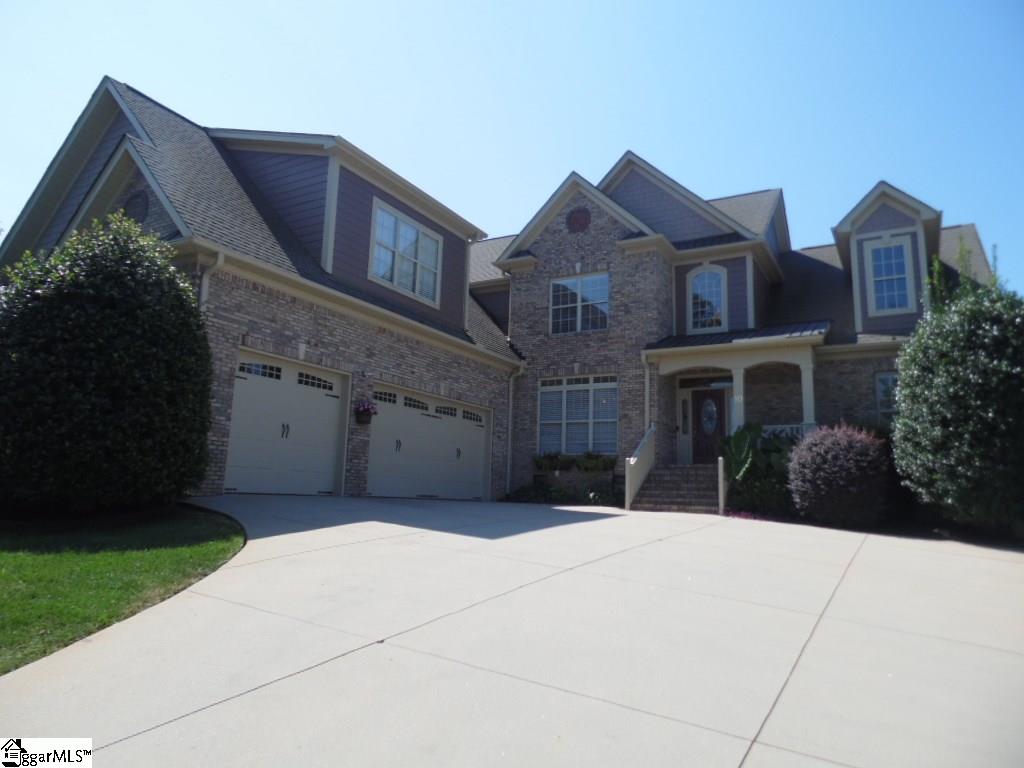 10 Thornbriar Court