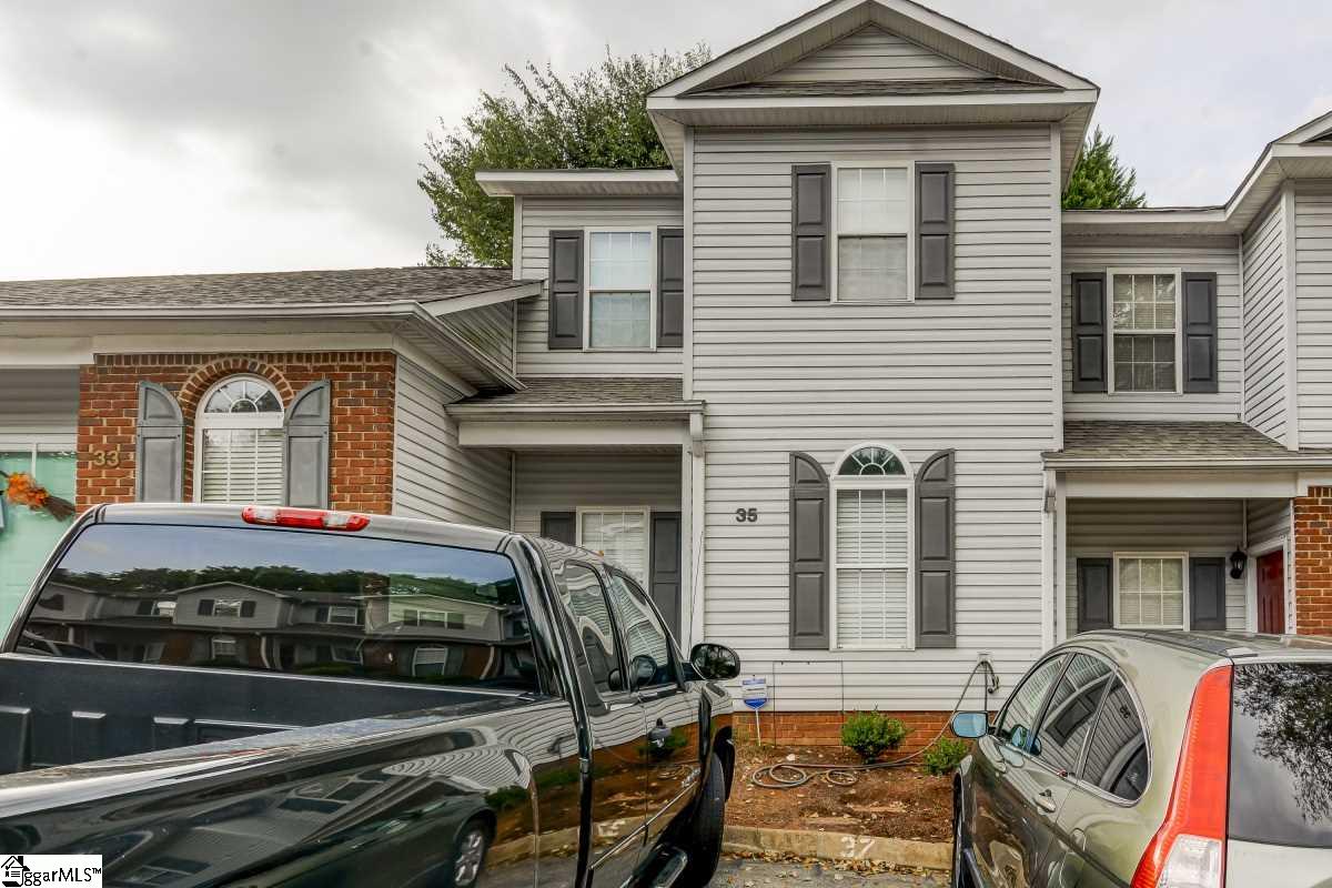 35 Huntress Drive
