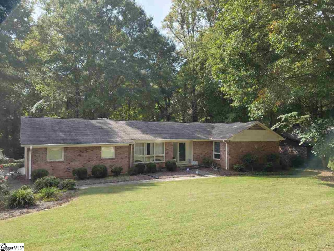 407 Huntington Road