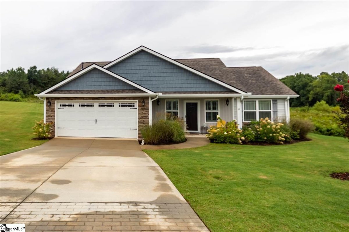 60 Macle Court
