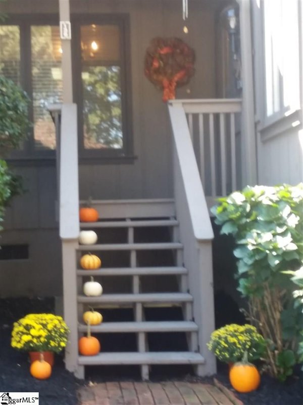 138 Ingleoak Lane
