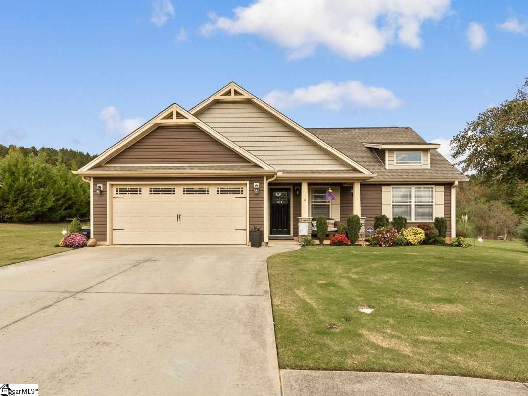 517 Naples Court