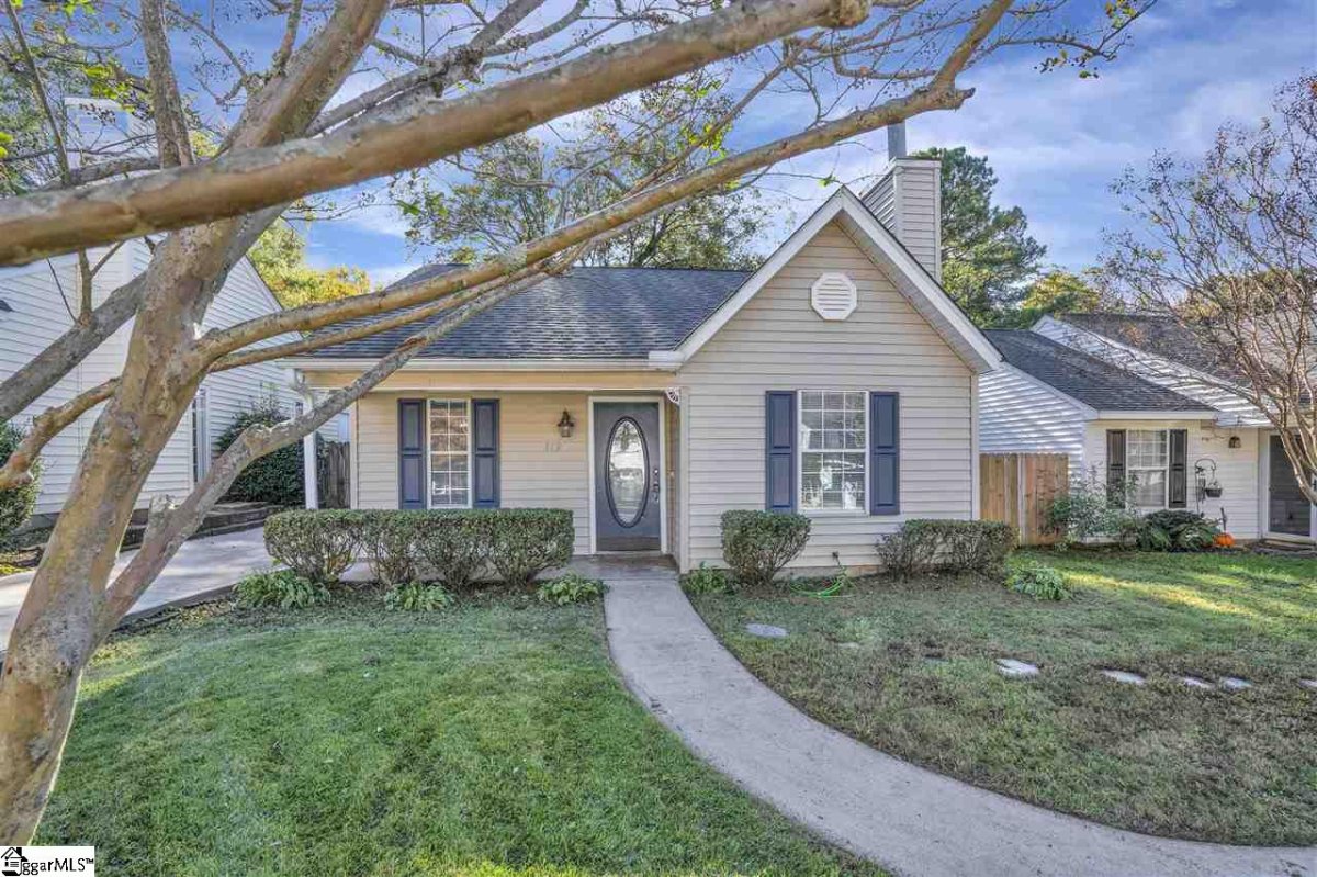 112 Creekpoint Drive