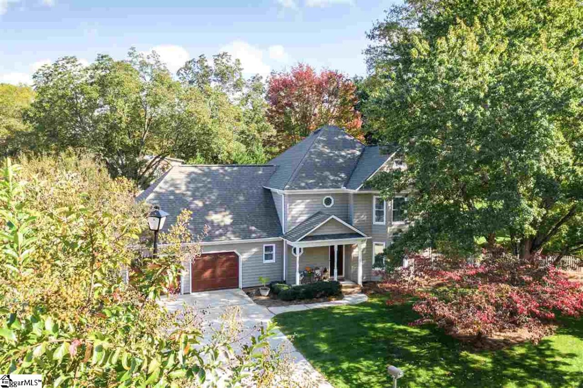 6 Creek Lane