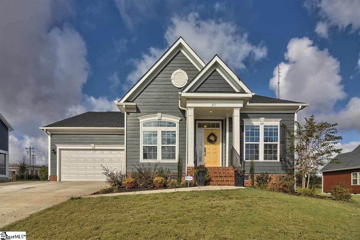 211 Edwin Ellis Drive