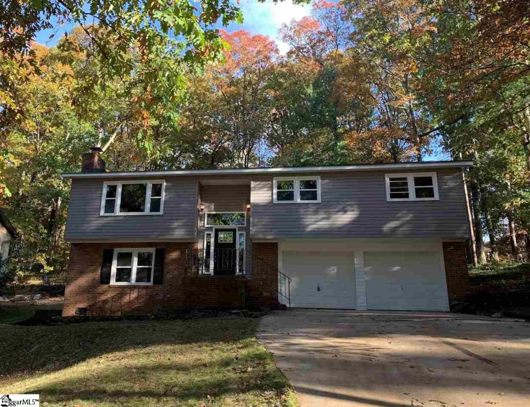 28 Arbutus Trail