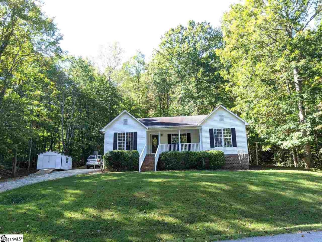 79 Forest Drive