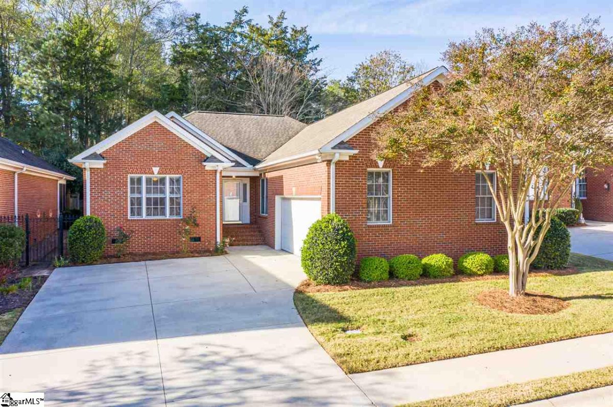 6 Autumn Creek Way