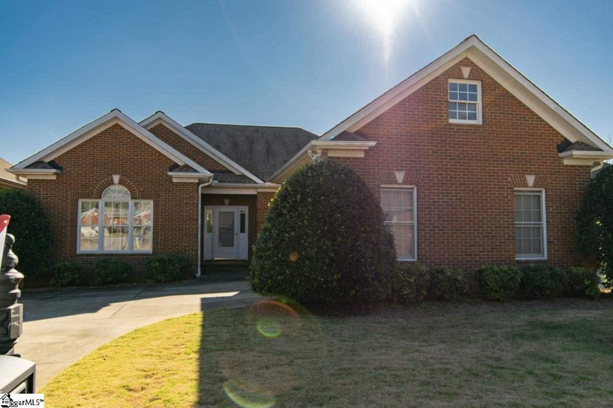 4 Redspire Drive