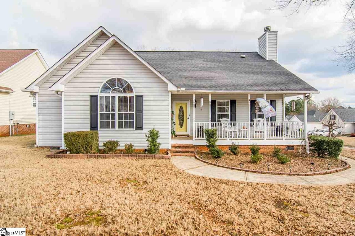 2 Bluff Point Court