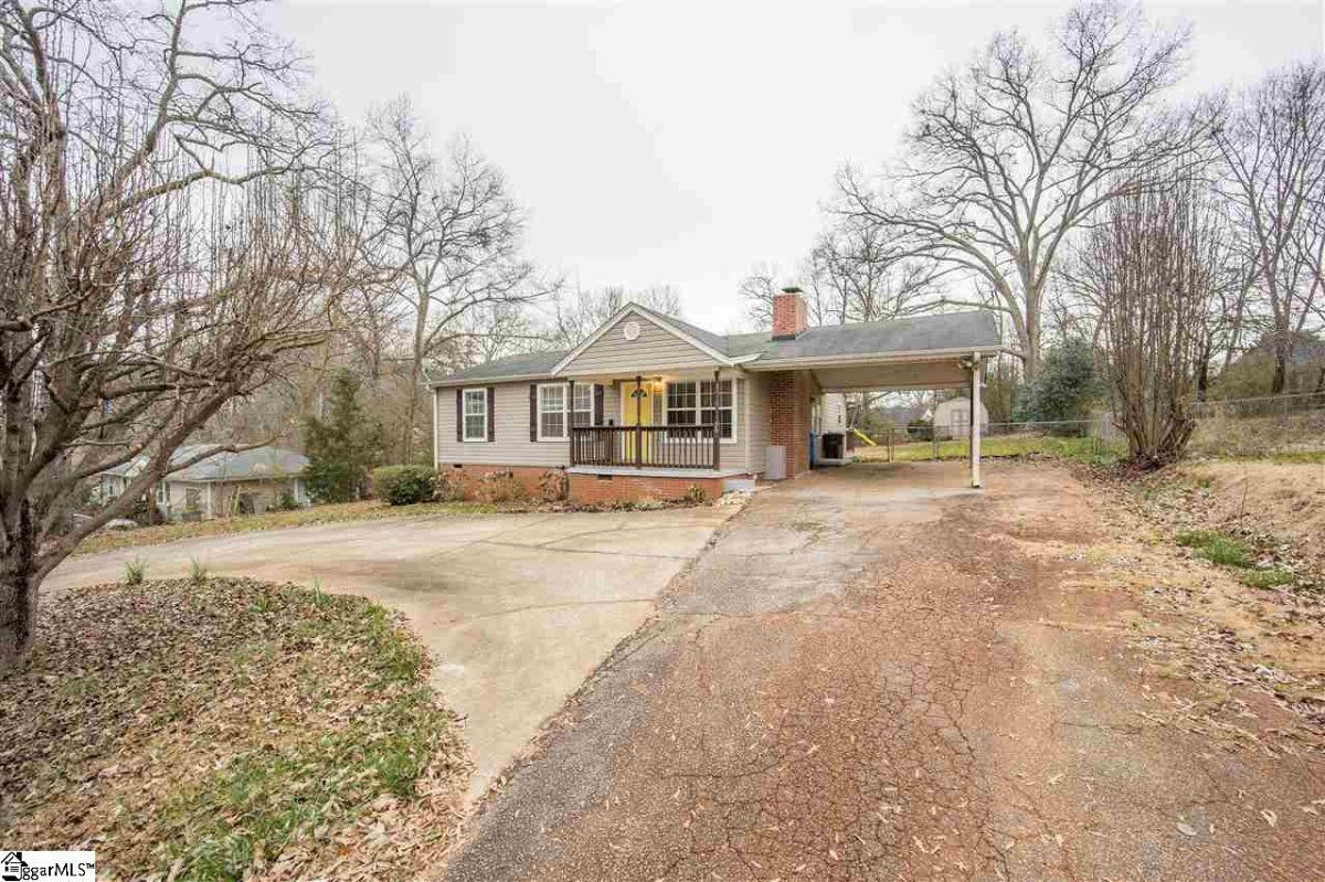 28 Pine Grove Lane
