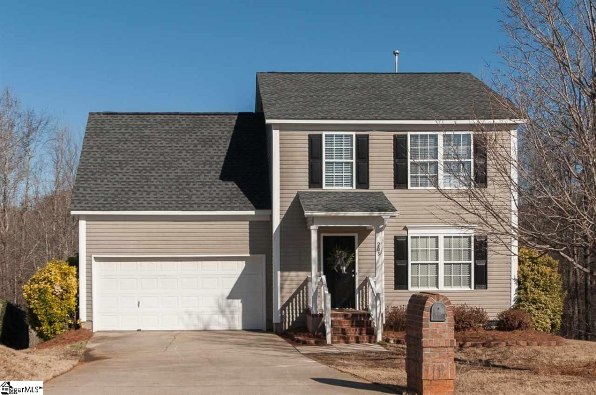 203 Hampton Ridge Drive