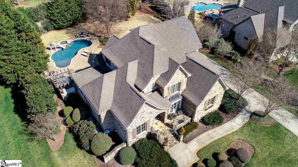 108 Tooley Road