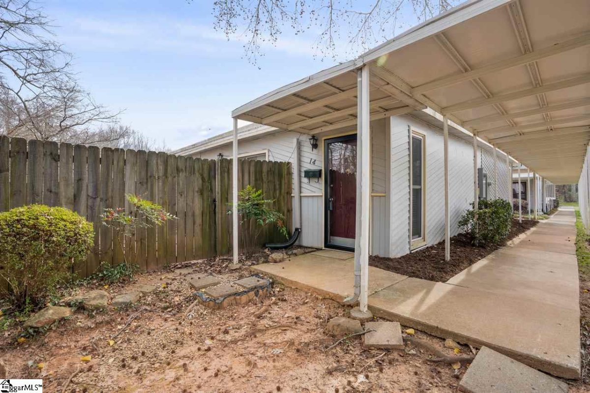 3706 E North Street Apt I4