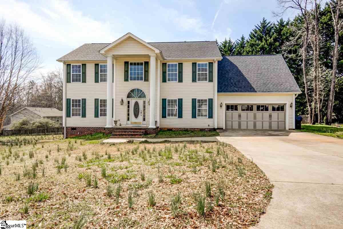 102 Meadow Ridge Drive