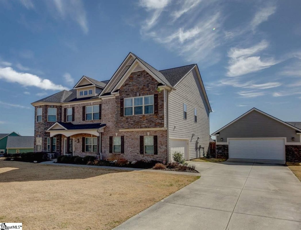 107 Red Bluff Road