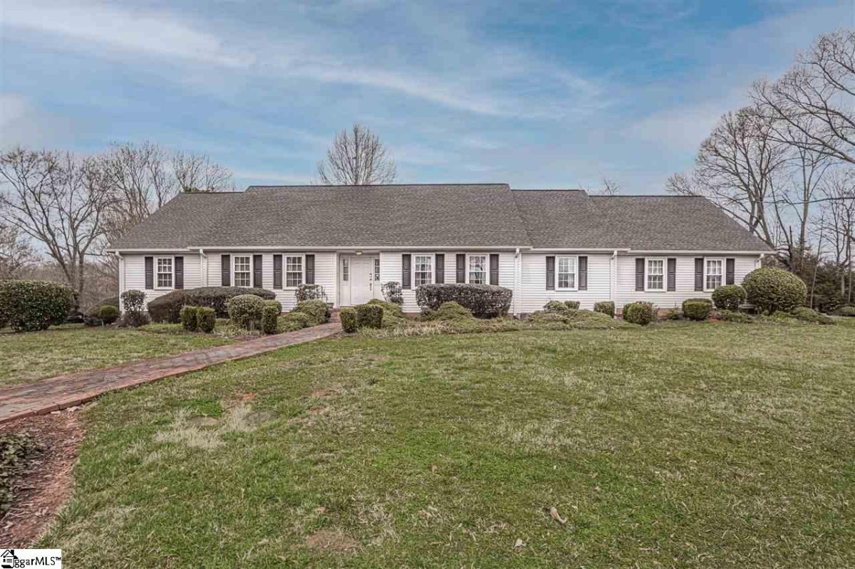 17 Meadow Lane