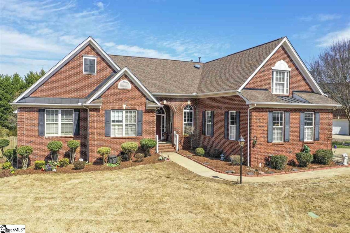 617 Heathercrest Court