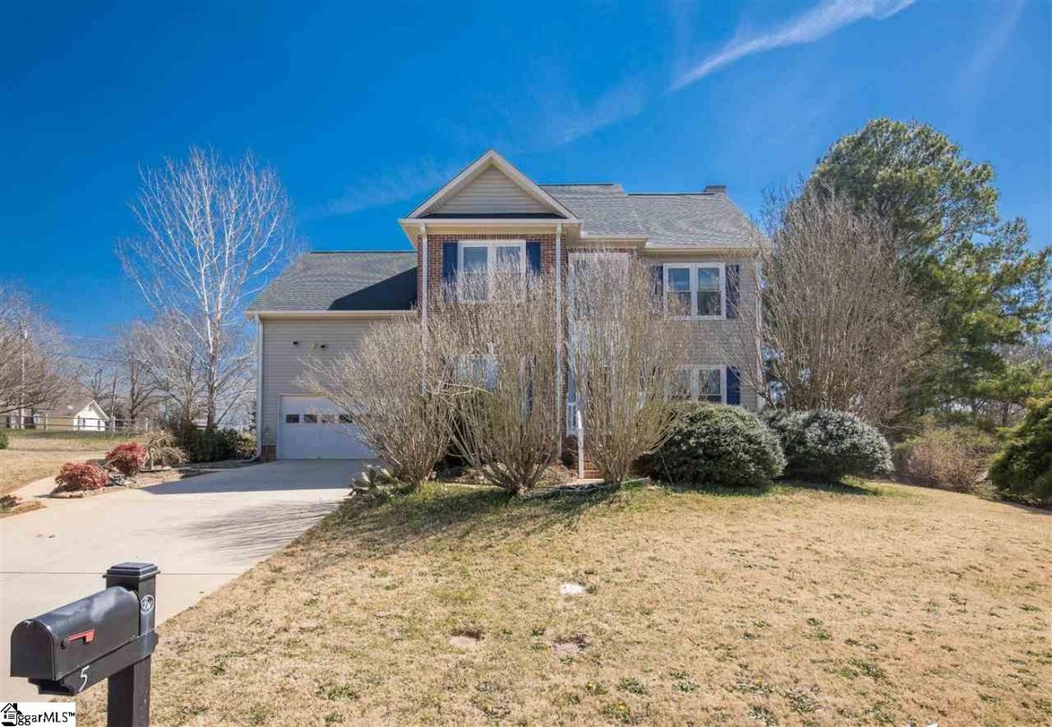 5 Summer Glen Drive