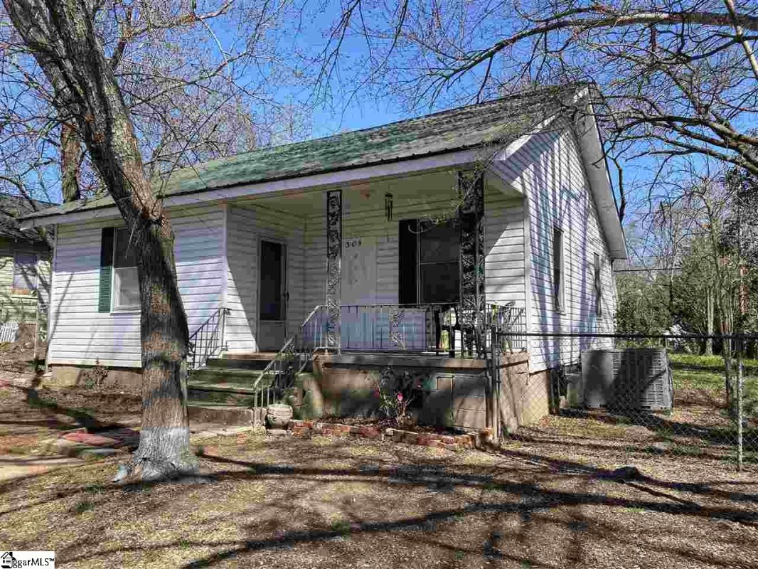 214 I Street