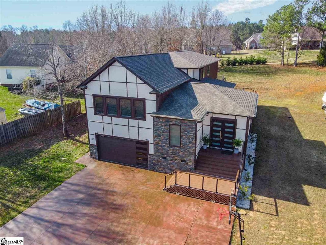 307 N Fredrick Way