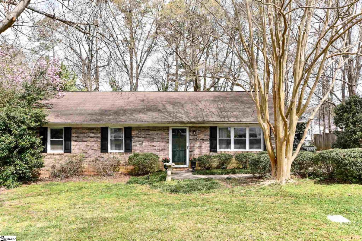 105 Greenfield Drive