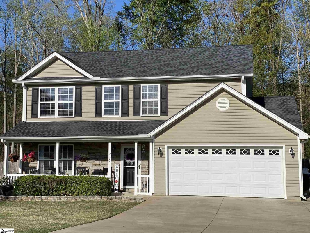 980 Echo Ridge Drive