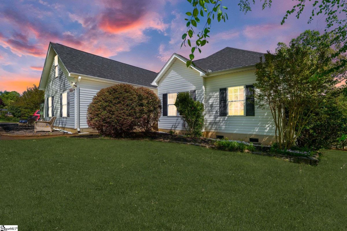 715 Alderwood Road