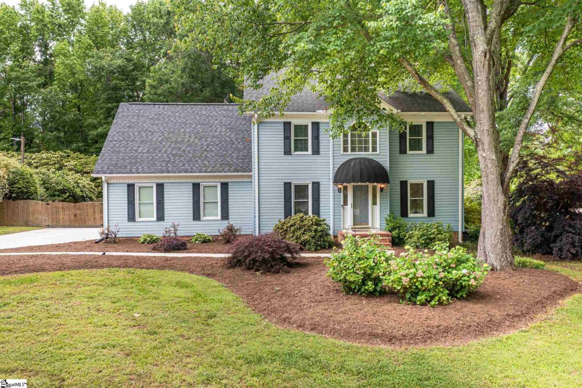 109 Robin Road