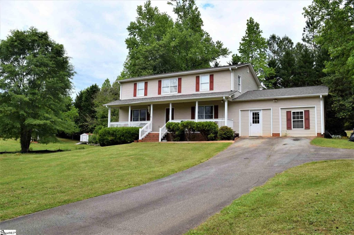 576 Edens Road
