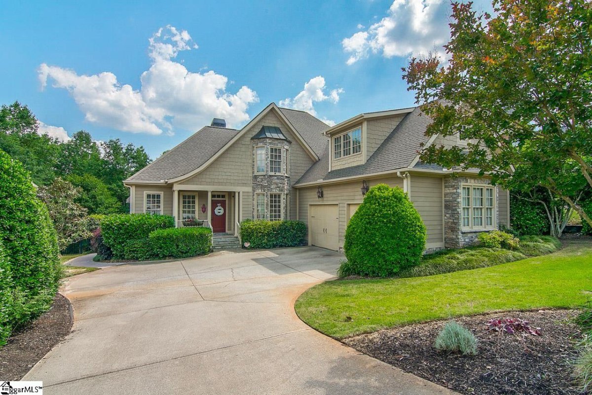 5 Wyndhaven Court