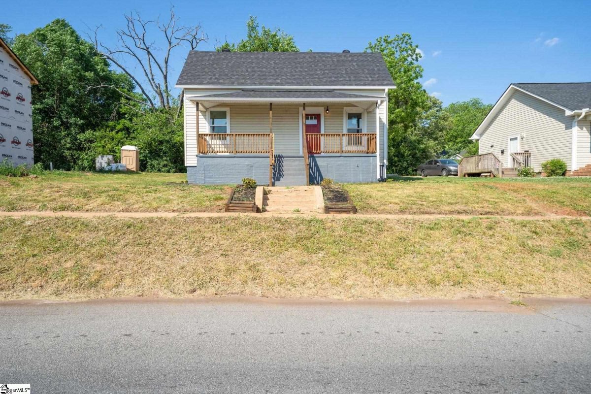 1508 Buncombe Road