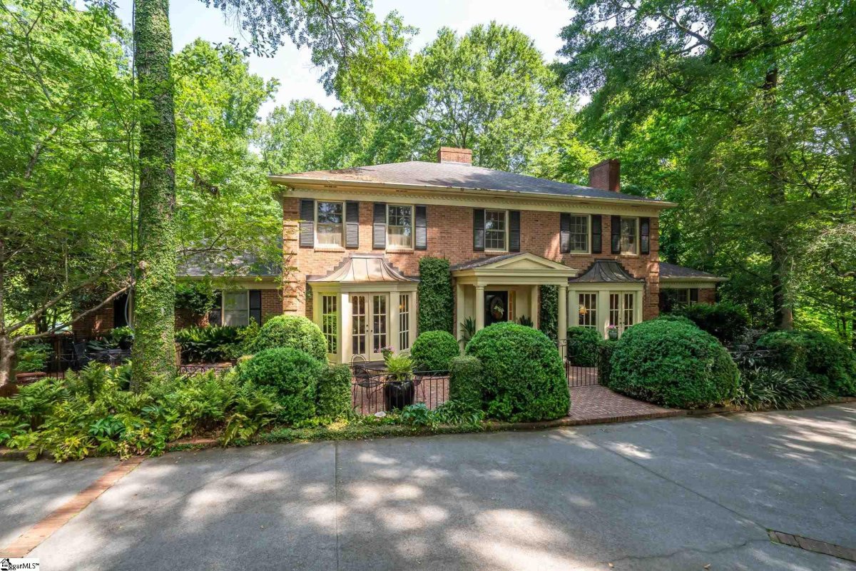 26 Rock Creek Drive