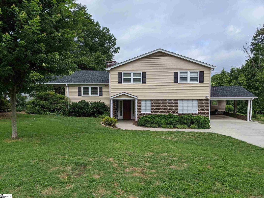 5 Timberlake Drive