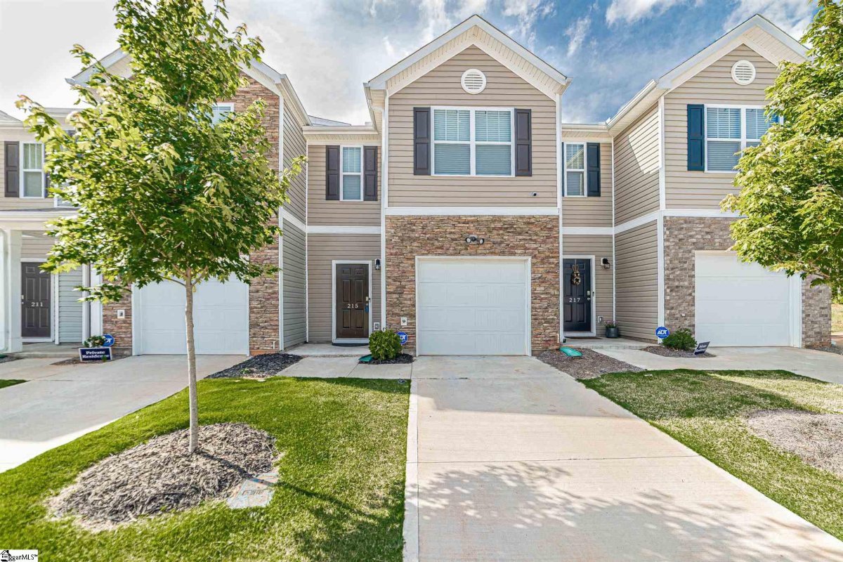 215 Southridge Court
