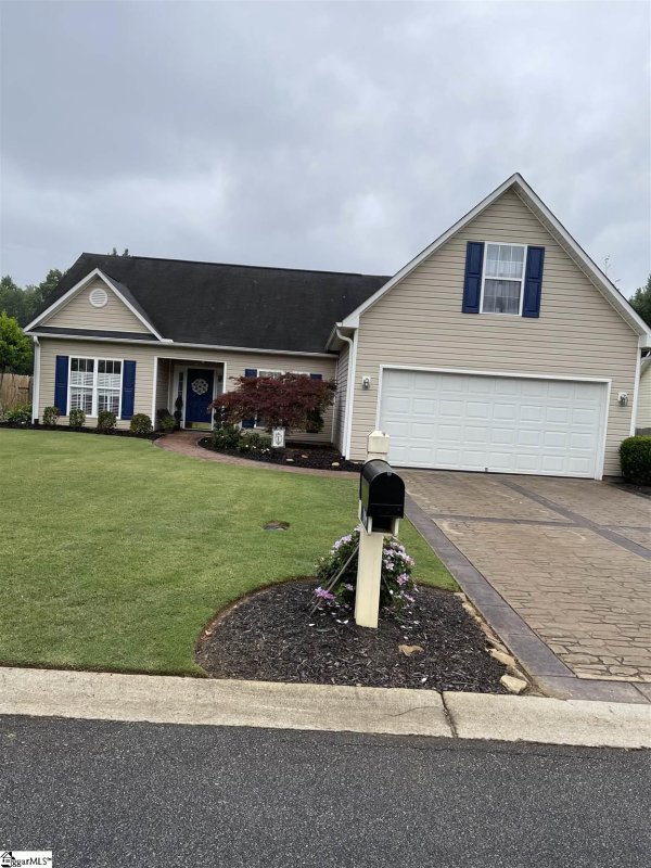 105 Fledgling Way