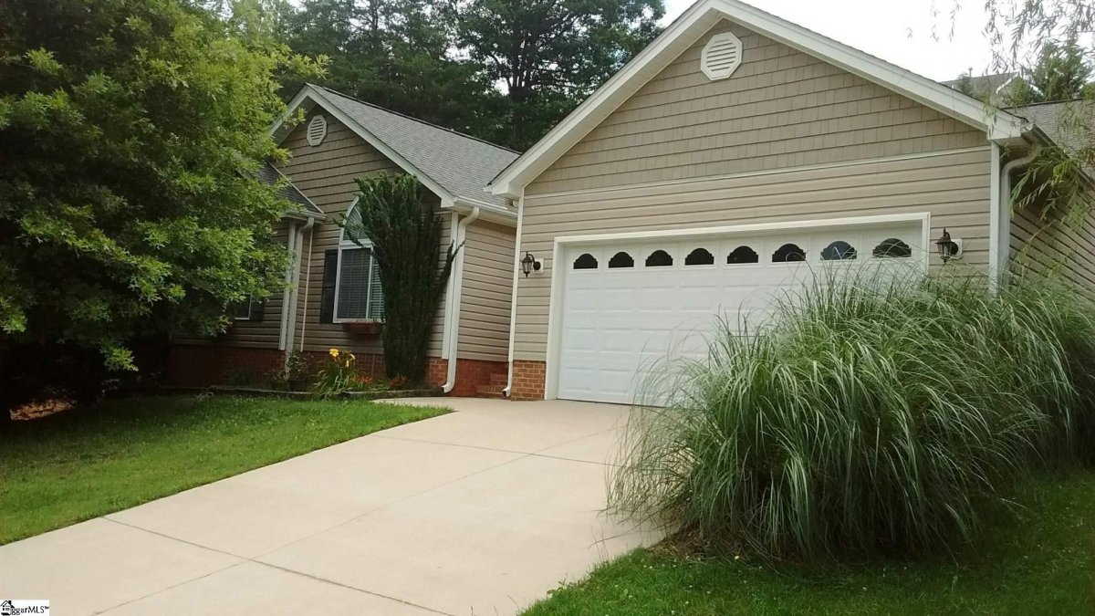 6 Gentian Court