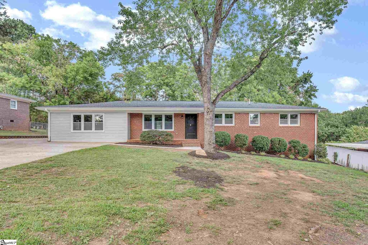 117 Parkdale Drive