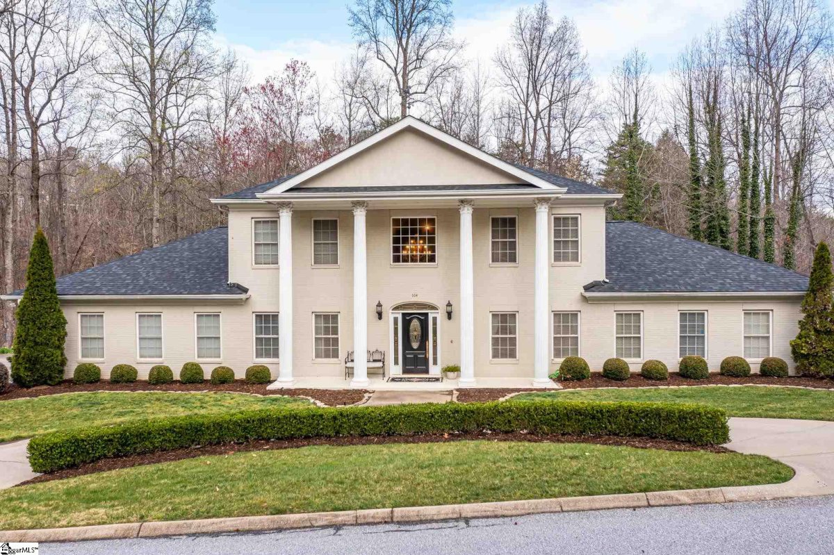 104 Paris Glen Way