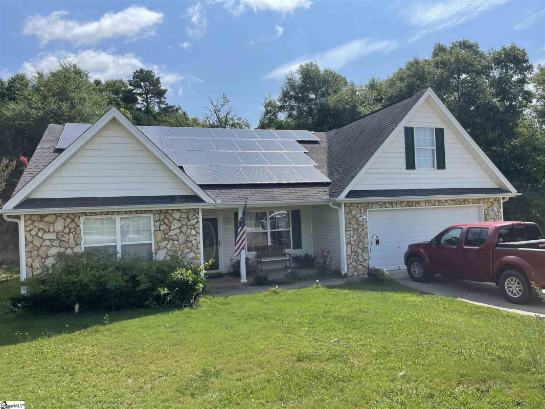 306 London Drive