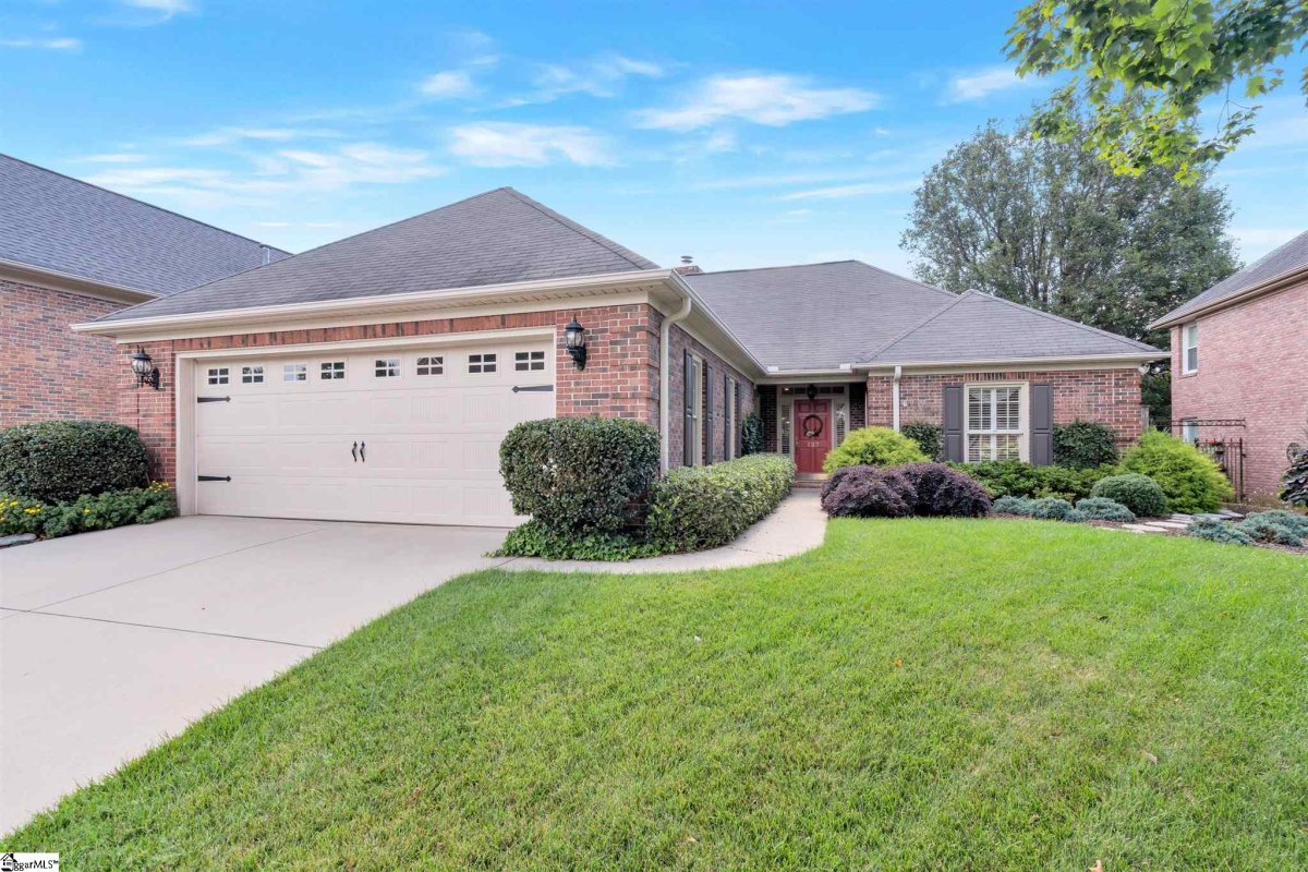 127 Windstone Drive