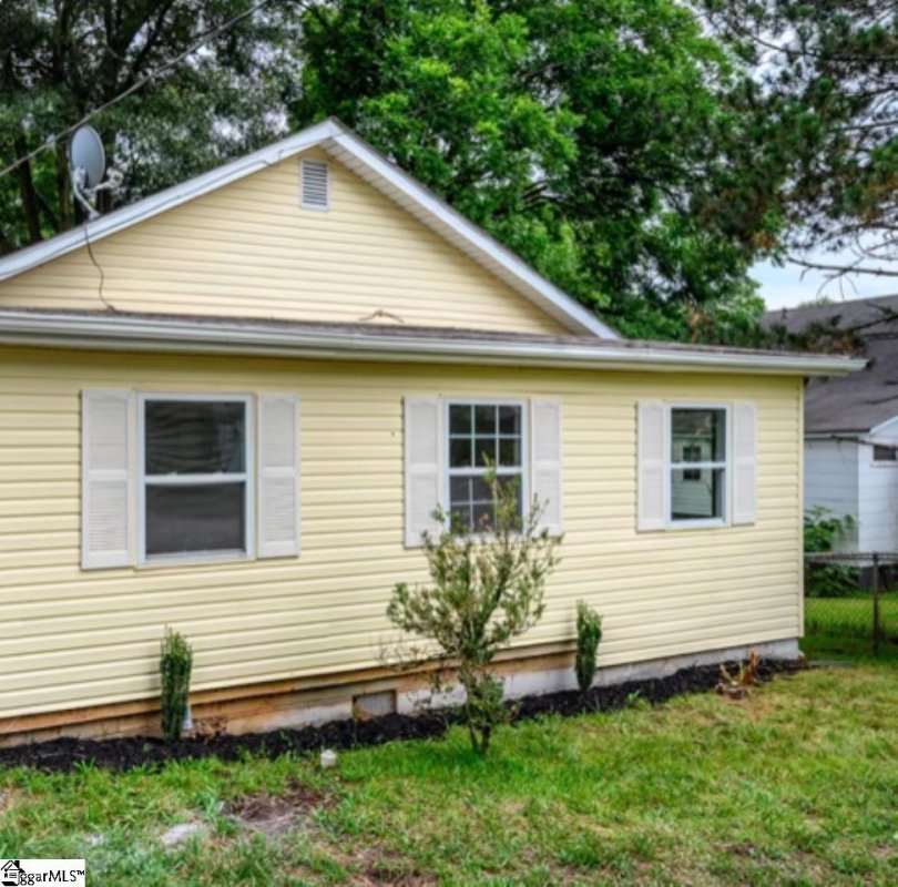 4 Mosher Street