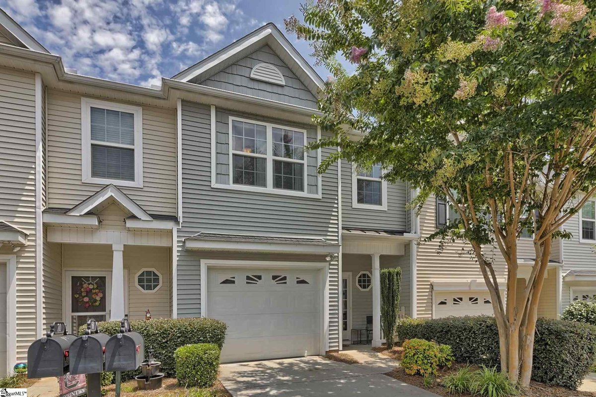 66 Bay Springs Drive