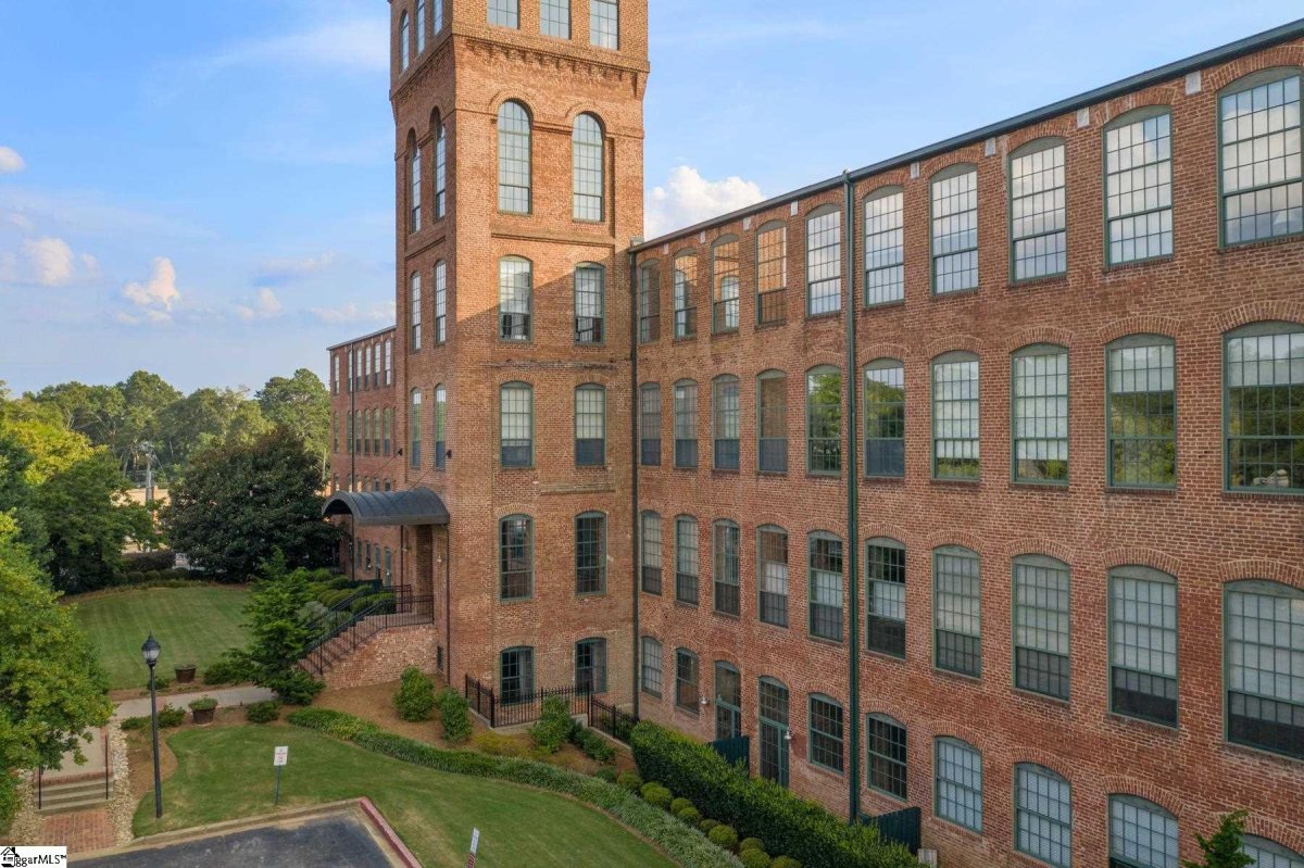 400 Mills Avenue Unit 110