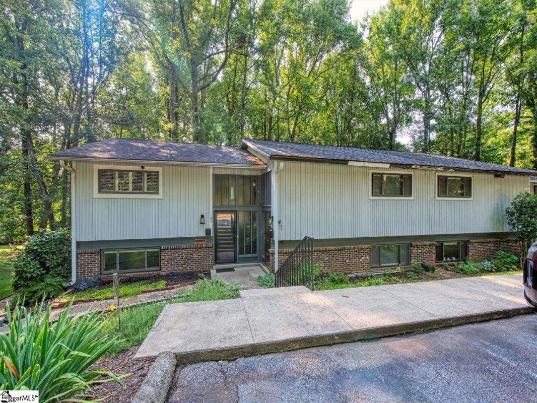 83 Briarview Circle