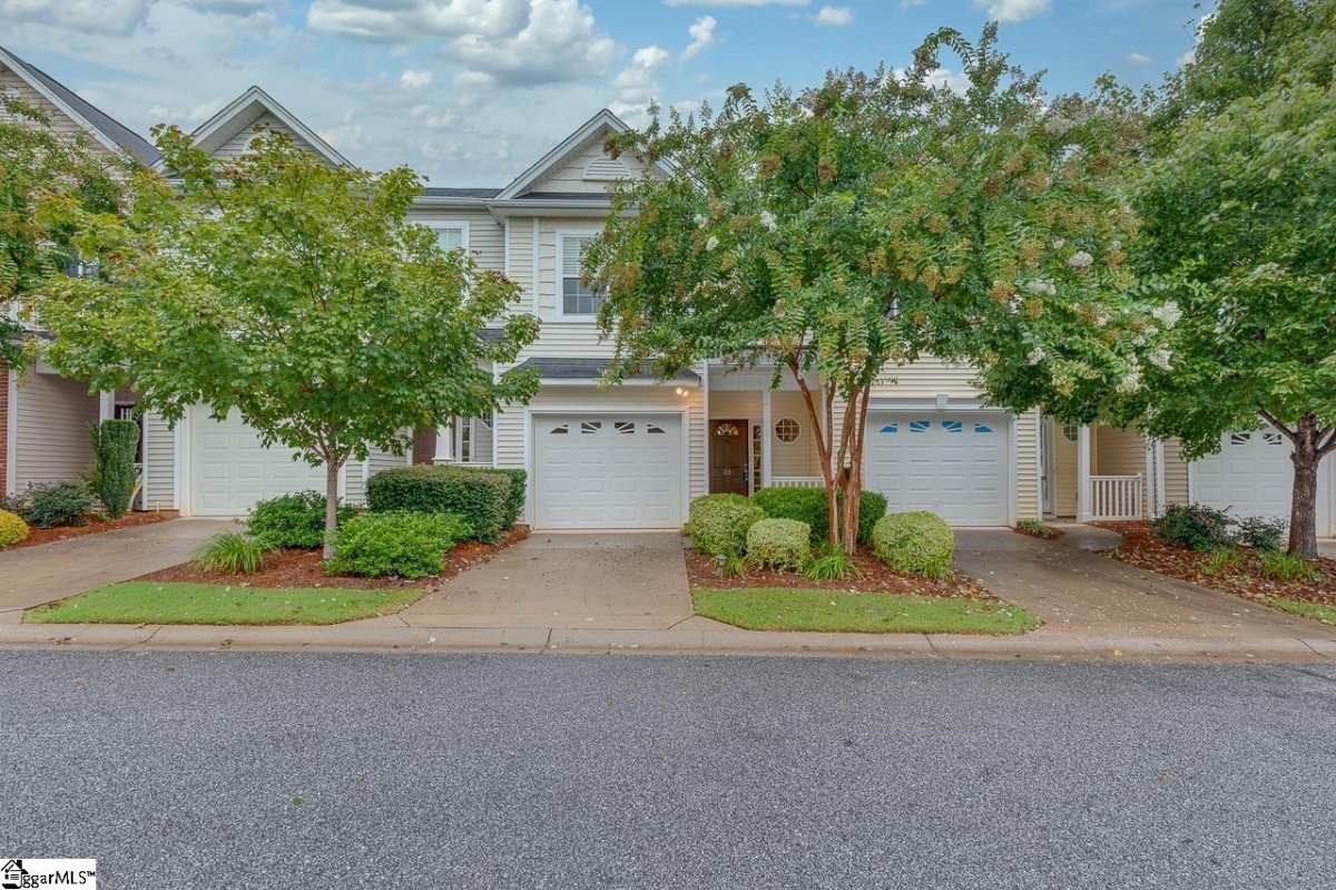 42 Bay Springs Drive